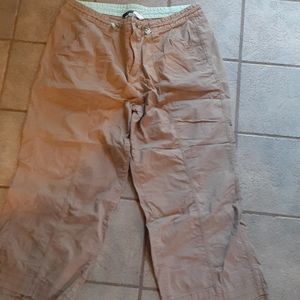 Active Studio Tan Capris